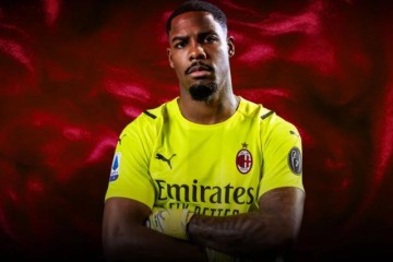 官方：AC米兰签下迈尼昂 法甲冠军代替唐纳鲁马