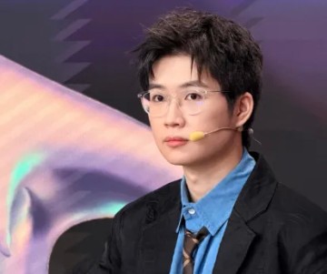 开云体育入口-久诚发文：谁又不释怀不原谅呢？久龙回复：诚哥还没怀吗？