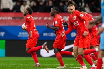 开云体育app-海港赛季首胜！破113天不胜魔咒，5战西海岸不败，延续3纪录