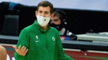 开云体育网址-塔图姆低迷绿军连负东部弱旅 争冠？保季后赛吧！